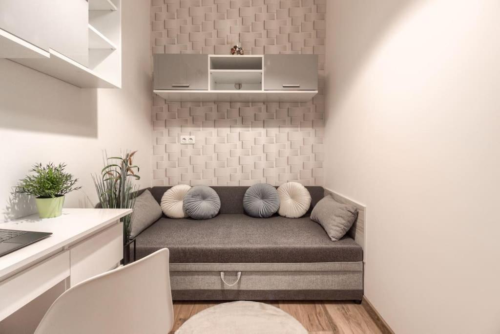 Geodezyjna'70 Cozy P3 Warszawa